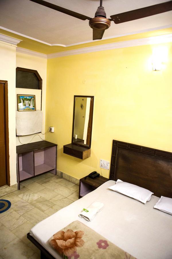 Hotel Venus International Нью-Делі Екстер'єр фото