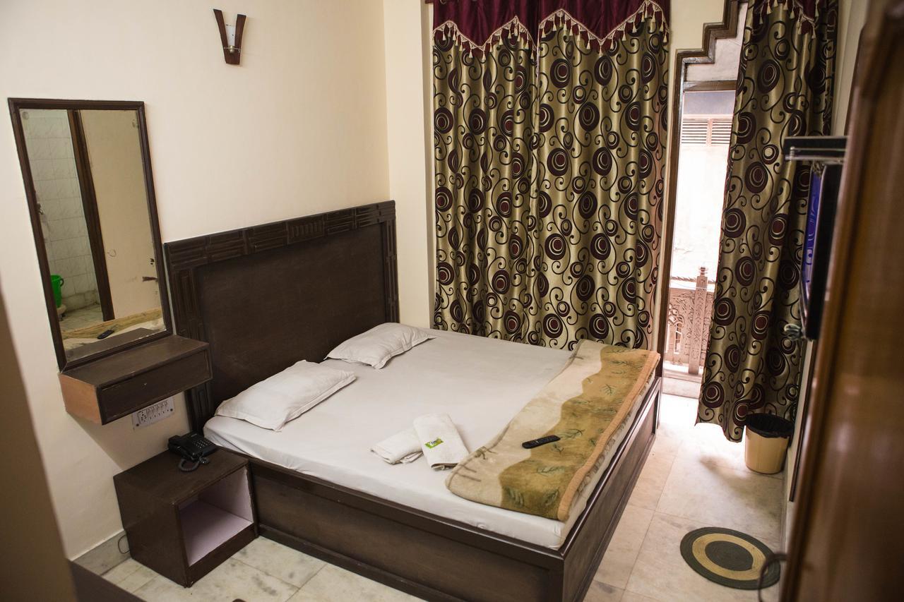 Hotel Venus International Нью-Делі Екстер'єр фото