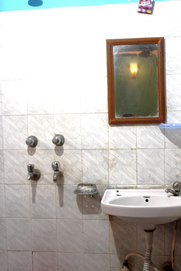 Hotel Venus International Нью-Делі Екстер'єр фото